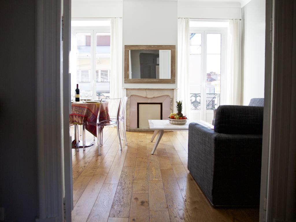 "Le Jazzy" By Enjoynice, 3-Bedroom, 2-Bathroom Spacious Central Apartment Exterior photo